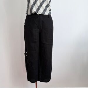 ME- Black Linen Capri
